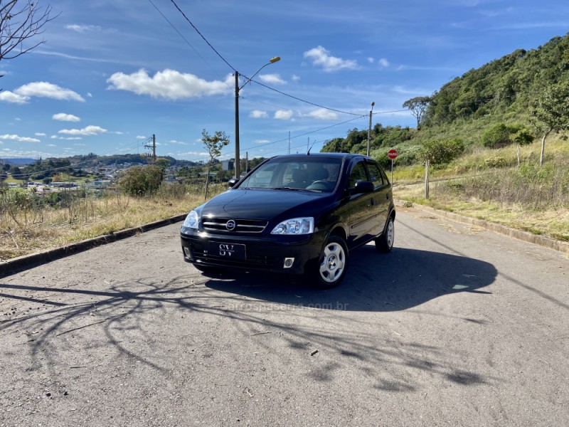 CORSA 1.0 MPFI PREMIUM 8V GASOLINA 4P MANUAL