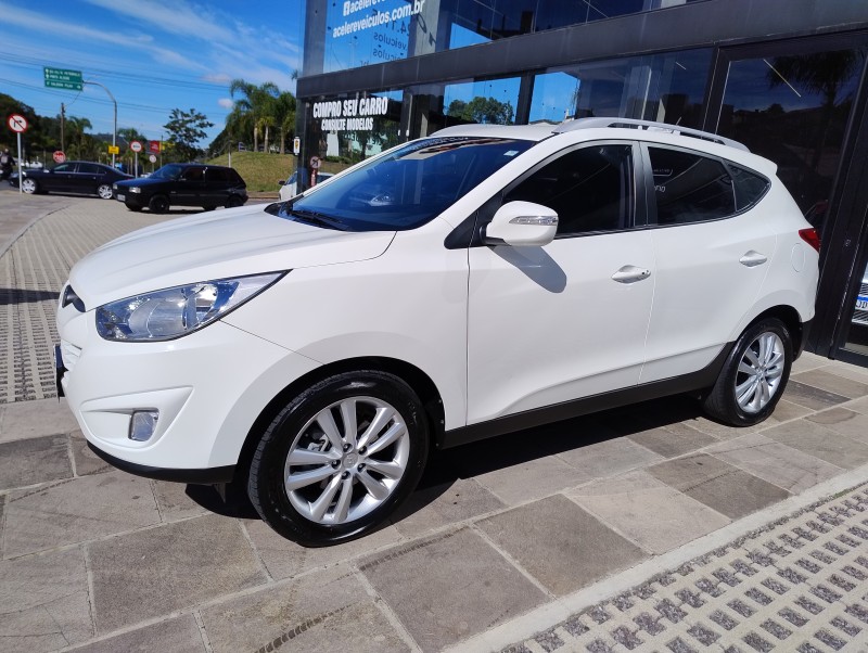 ix35 2.0 mpi 4x2 16v flex 4p automatico 2014 caxias do sul