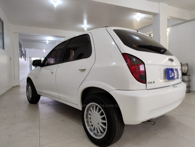 CELTA 1.0 MPFI LT 8V FLEX 4P MANUAL - 2013 - VACARIA
