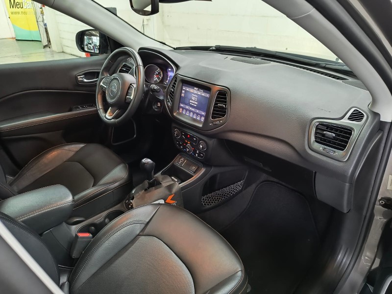 COMPASS 2.0 16V DIESEL LONGITUDE 4X4 AUTOMÁTICO - 2021 - CAXIAS DO SUL