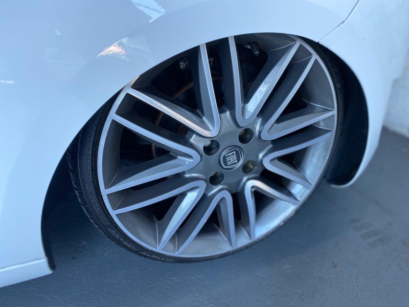 PALIO 1.0 MPI ATTRACTIVE 8V FLEX 4P MANUAL - 2015 - CAXIAS DO SUL