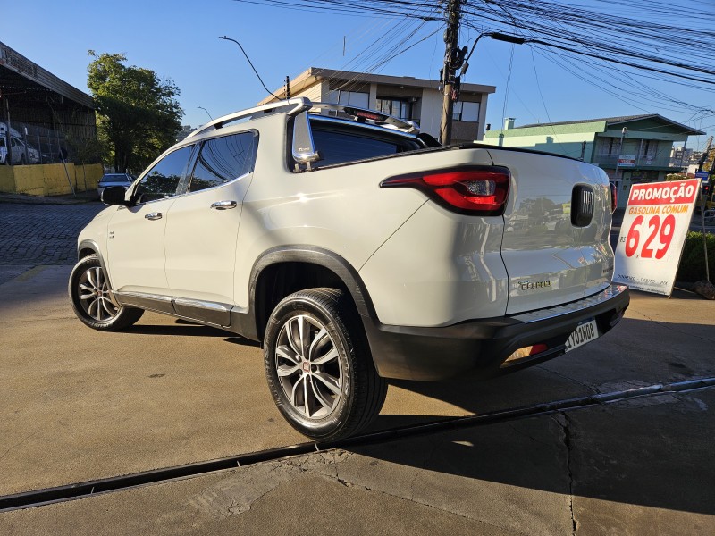 TORO 2.0 16V VOLCANO AT9 4X4 FLEX 4P AUTOMÁTICO - 2019 - CAXIAS DO SUL