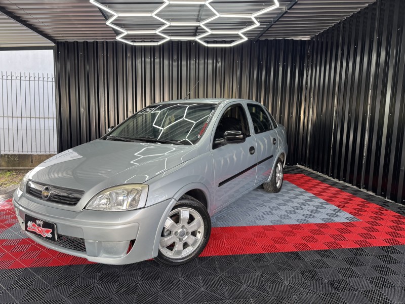 corsa 1.4 mpfi maxx sedan 8v flex 4p manual 2009 caxias do sul