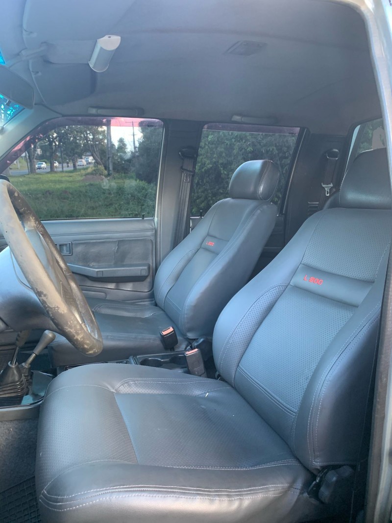 L200 2.5 GLS 4X4 CD 8V TURBO DIESEL 4P MANUAL - 2004 - CAXIAS DO SUL