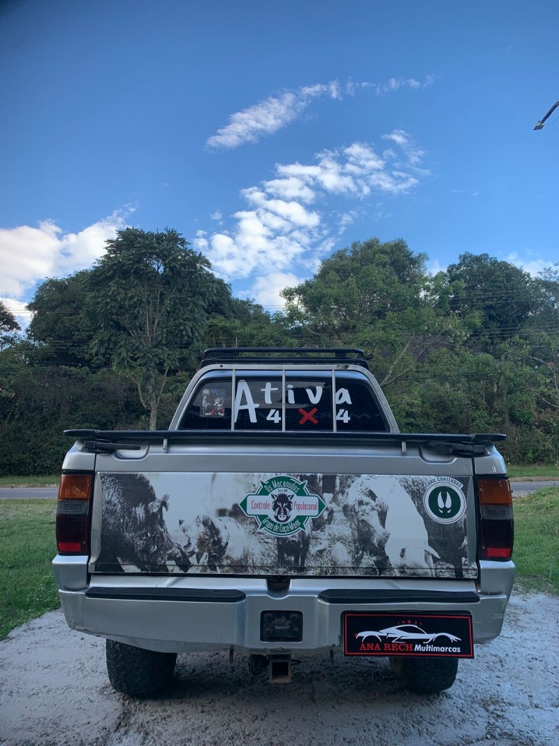 L200 2.5 GLS 4X4 CD 8V TURBO DIESEL 4P MANUAL - 2004 - CAXIAS DO SUL