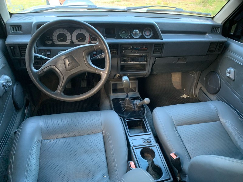 L200 2.5 GLS 4X4 CD 8V TURBO DIESEL 4P MANUAL - 2004 - CAXIAS DO SUL
