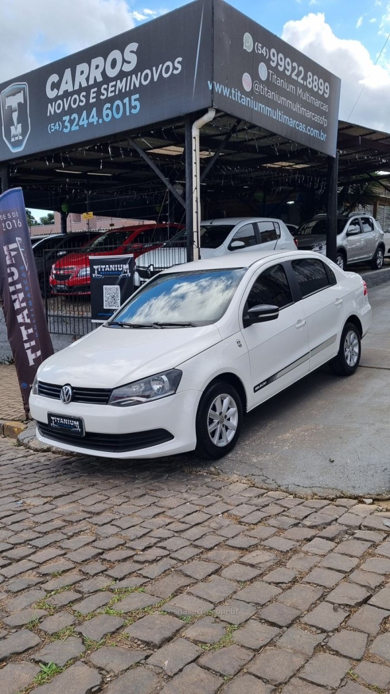VOYAGE 1.0 MI SELEÇÃO 8V FLEX 4P MANUAL - 2015 - SãO FRANCISCO DE PAULA
