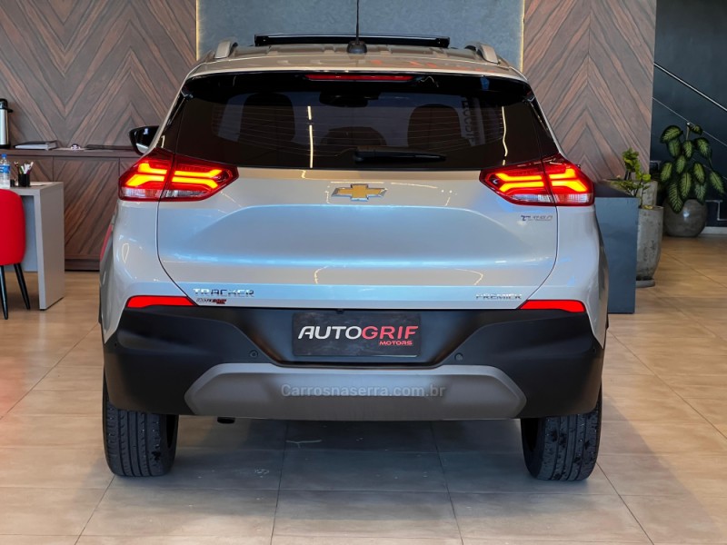 TRACKER 1.2 12V PREMIER TURBO FLEX 4P AUTOMÁTICO - 2023 - CAMPO BOM