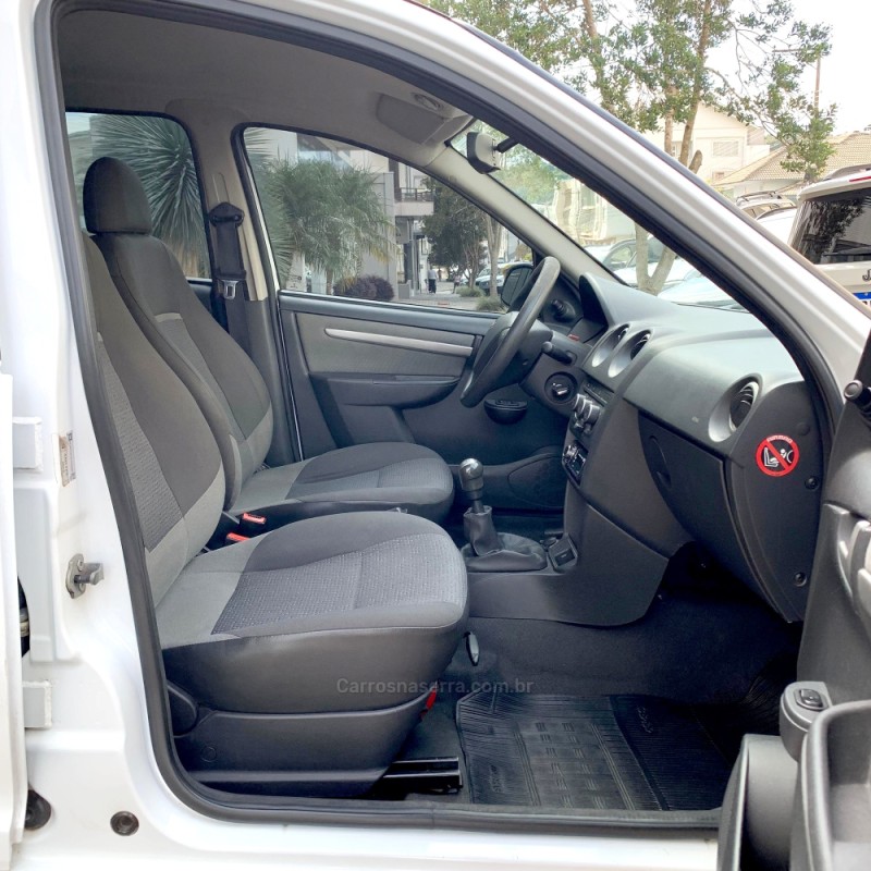 CELTA 1.0 MPFI LT 8V FLEX 4P MANUAL - 2014 - FLORES DA CUNHA