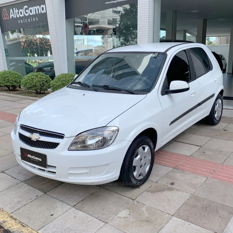 CELTA 1.0 MPFI LT 8V FLEX 4P MANUAL