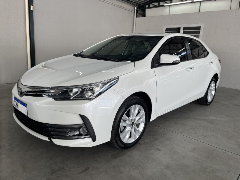 COROLLA 2.0 XEI 16V FLEX 4P AUTOMÁTICO - 2018 - CAXIAS DO SUL