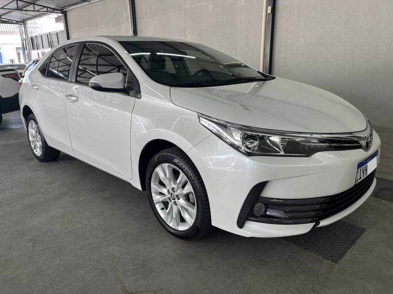 COROLLA 2.0 XEI 16V FLEX 4P AUTOMÁTICO - 2018 - CAXIAS DO SUL