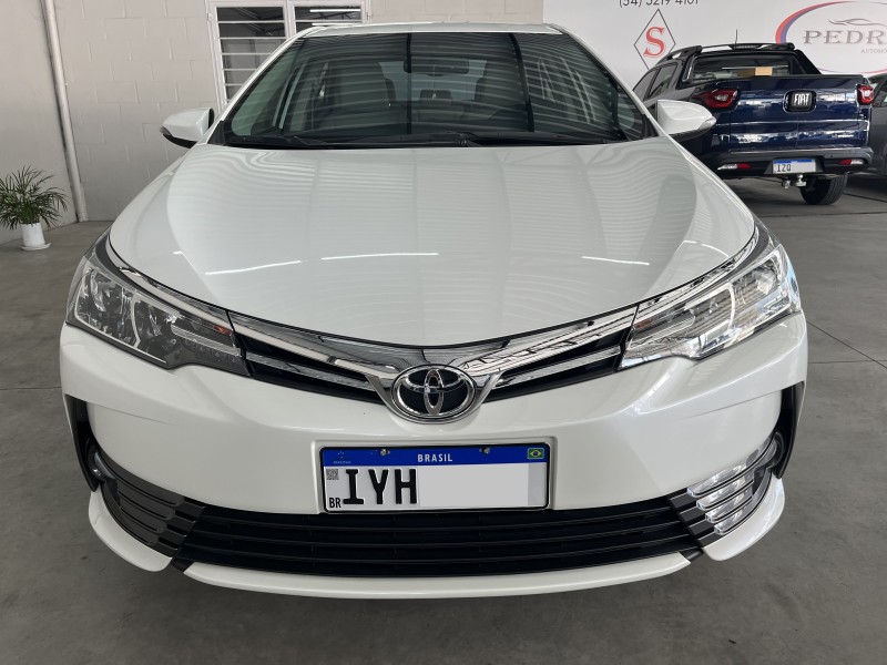 COROLLA 2.0 XEI 16V FLEX 4P AUTOMÁTICO - 2018 - CAXIAS DO SUL