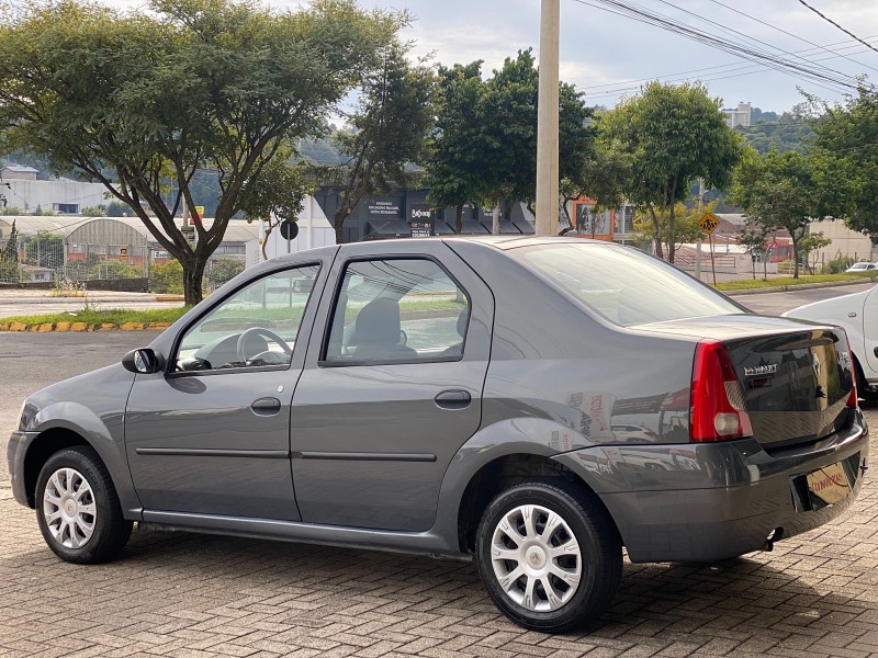 LOGAN 1.6 EXPRESSION 8V FLEX 4P MANUAL - 2008 - CAXIAS DO SUL