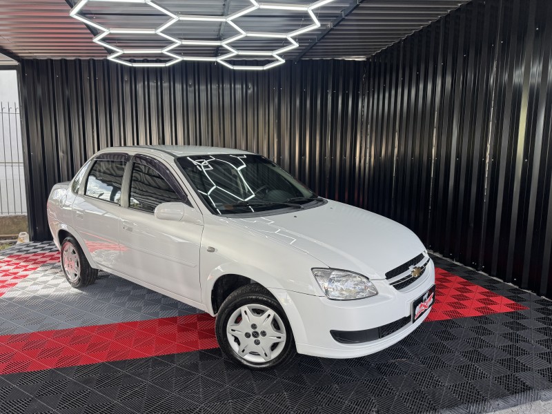 CLASSIC 1.0 MPFI LS 8V FLEX 4P MANUAL - 2013 - CAXIAS DO SUL