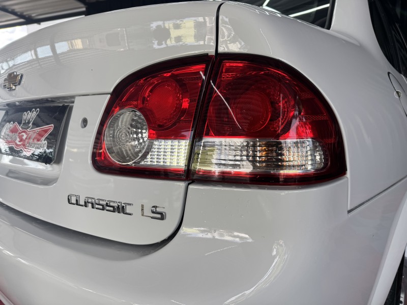 CLASSIC 1.0 MPFI LS 8V FLEX 4P MANUAL - 2013 - CAXIAS DO SUL