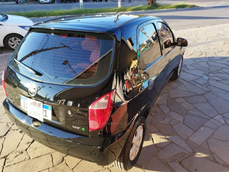 CELTA 1.0 MPFI VHC SPIRIT 8V GASOLINA 4P MANUAL - 2011 - NOVO HAMBURGO