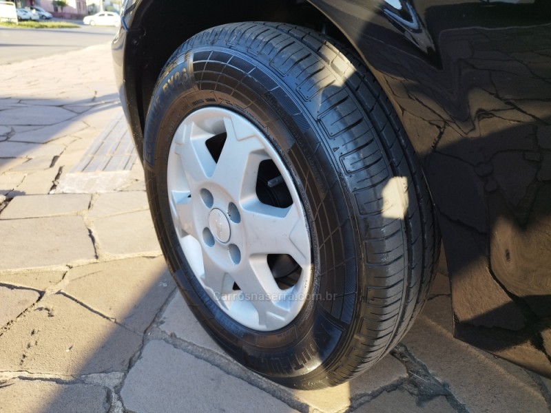 CELTA 1.0 MPFI VHC SPIRIT 8V GASOLINA 4P MANUAL - 2011 - NOVO HAMBURGO