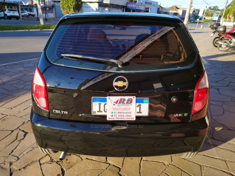 CELTA 1.0 MPFI VHC SPIRIT 8V GASOLINA 4P MANUAL - 2011 - NOVO HAMBURGO