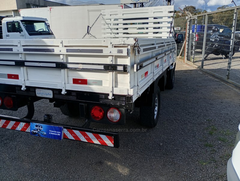 BONGO 2.5 K-2500 4X2 CS TURBO DIESEL 2P MANUAL - 2014 - FARROUPILHA