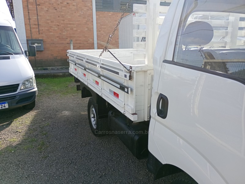 BONGO 2.5 K-2500 4X2 CS TURBO DIESEL 2P MANUAL - 2014 - FARROUPILHA