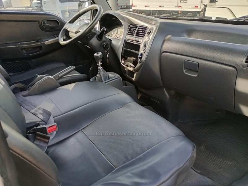 BONGO 2.5 K-2500 4X2 CS TURBO DIESEL 2P MANUAL - 2014 - FARROUPILHA