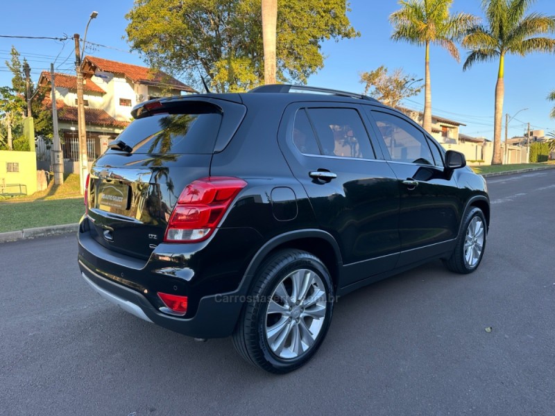 TRACKER 1.4 16V TURBO FLEX LTZ AUTOMÁTICO - 2017 - SãO LEOPOLDO