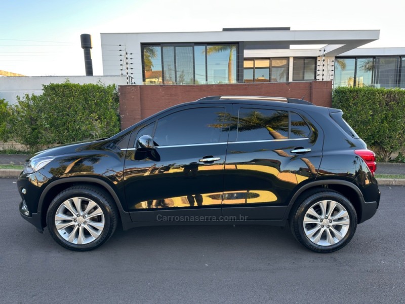 TRACKER 1.4 16V TURBO FLEX LTZ AUTOMÁTICO - 2017 - SãO LEOPOLDO