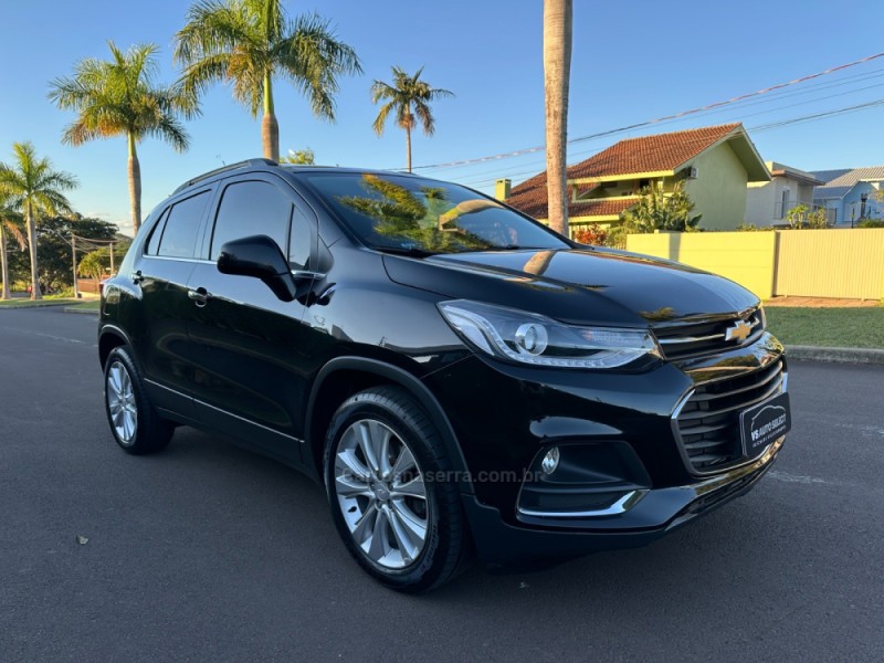 TRACKER 1.4 16V TURBO FLEX LTZ AUTOMÁTICO - 2017 - SãO LEOPOLDO