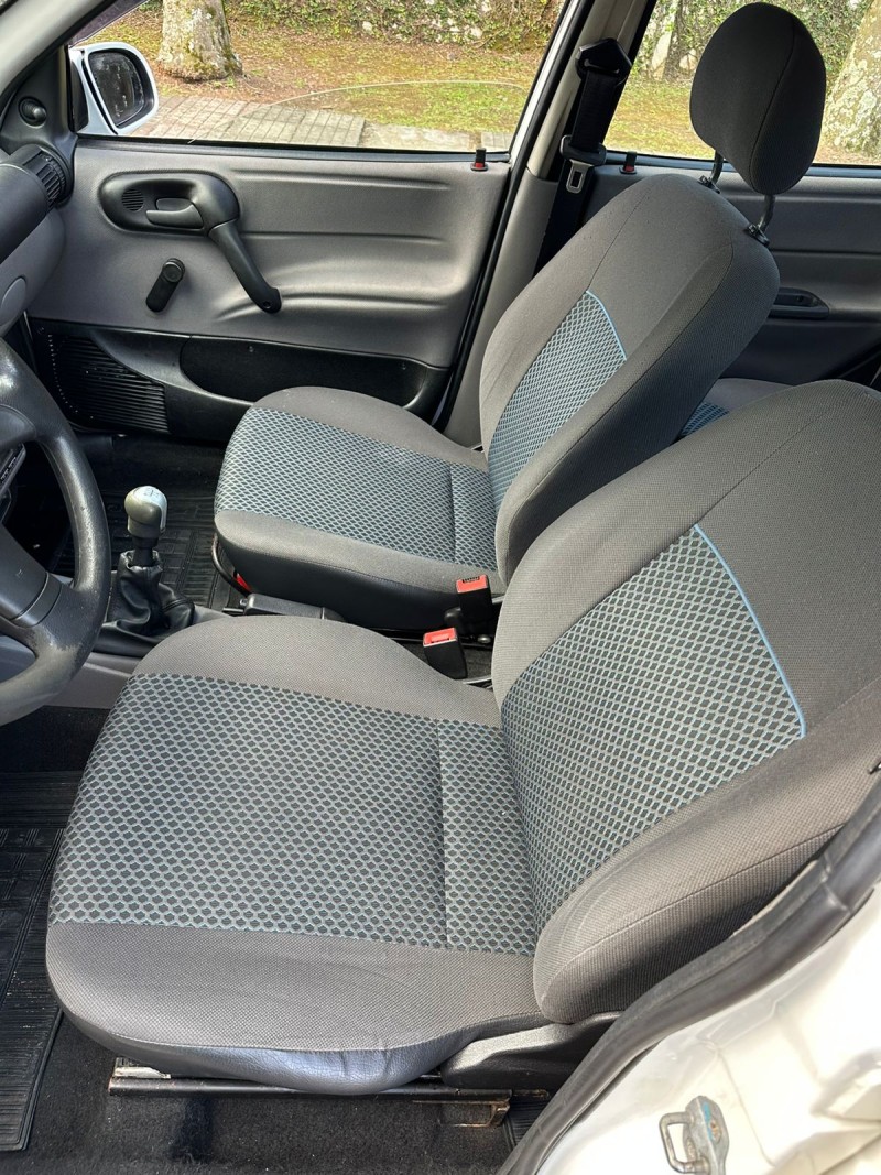 CORSA 1.0 MPFI CLASSIC SEDAN LIFE 8V FLEX 4P MANUAL - 2013 - CAXIAS DO SUL