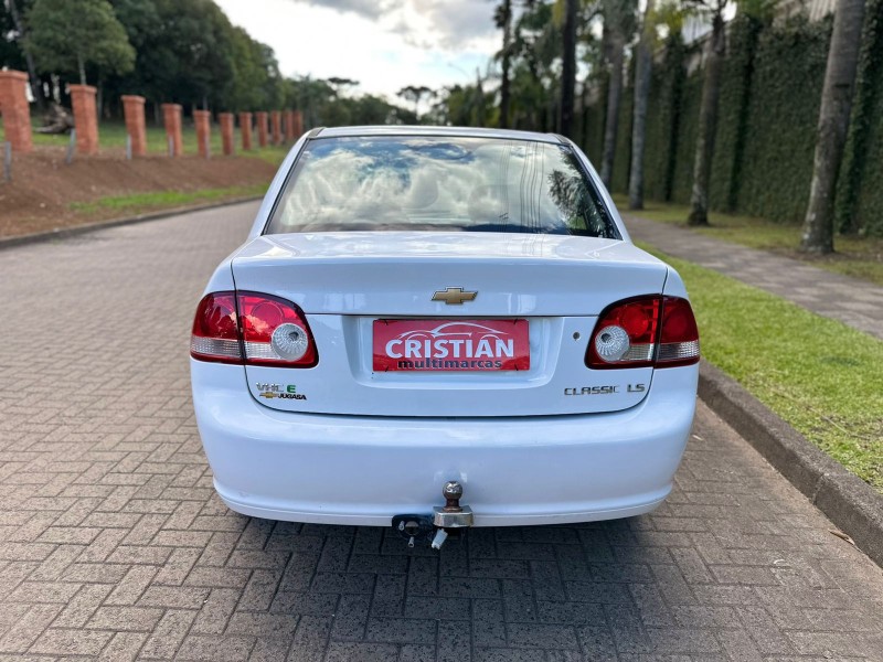 CORSA 1.0 MPFI CLASSIC SEDAN LIFE 8V FLEX 4P MANUAL - 2013 - CAXIAS DO SUL
