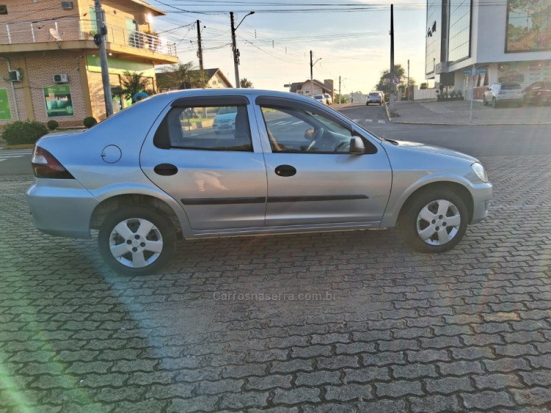PRISMA 1.4 MPFI JOY 8V FLEX 4P MANUAL - 2010 - IVOTI