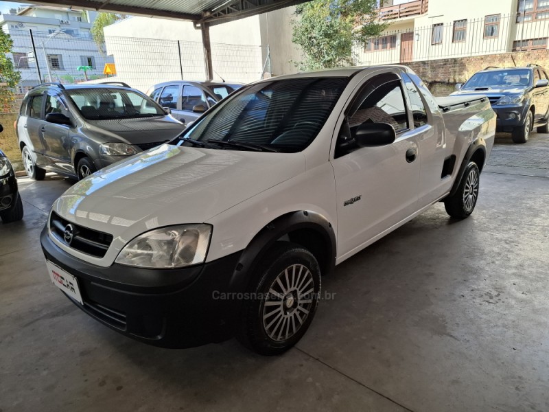 MONTANA 1.8 MPFI CONQUEST CS 8V FLEX 2P MANUAL - 2006 - GARIBALDI