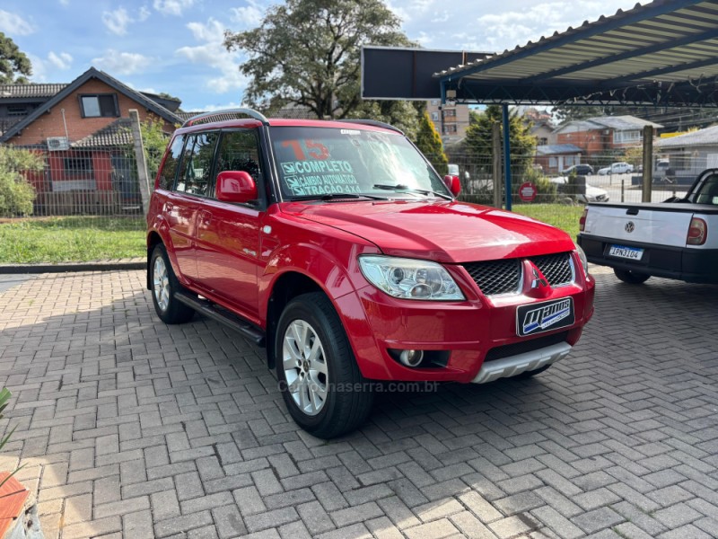PAJERO TR4 2.0 4X4 16V 140CV FLEX 4P AUTOMÁTICO - 2015 - CANELA