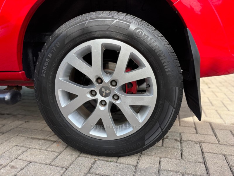 PAJERO TR4 2.0 4X4 16V 140CV FLEX 4P AUTOMÁTICO - 2015 - CANELA