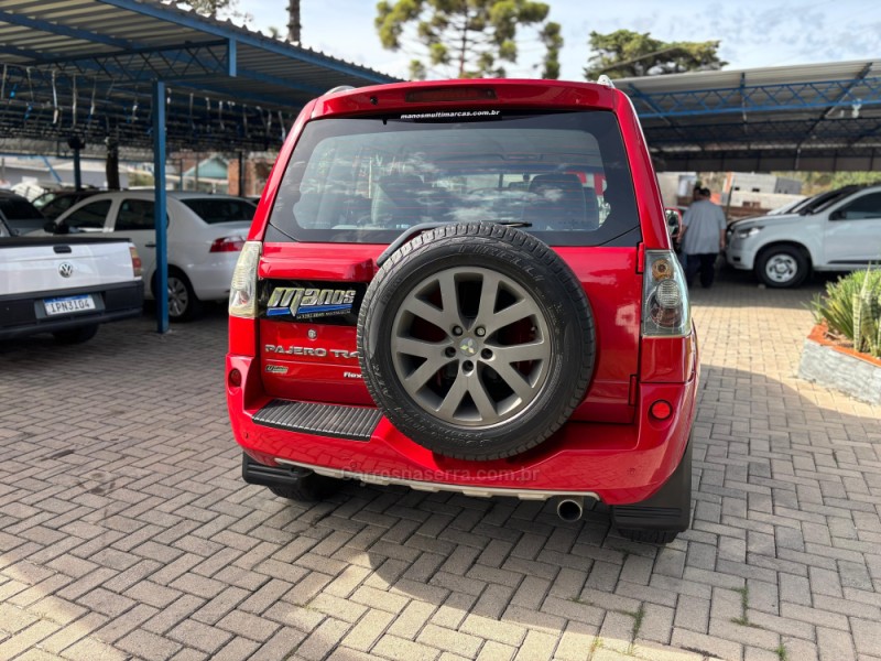 PAJERO TR4 2.0 4X4 16V 140CV FLEX 4P AUTOMÁTICO - 2015 - CANELA