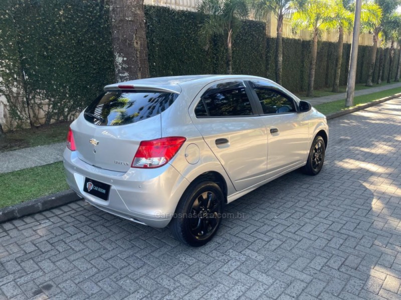 ONIX 1.0 MPFI JOY 8V FLEX 4P MANUAL - 2014 - CAXIAS DO SUL