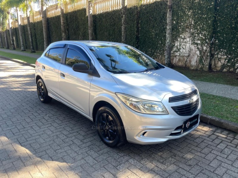 ONIX 1.0 MPFI JOY 8V FLEX 4P MANUAL - 2014 - CAXIAS DO SUL