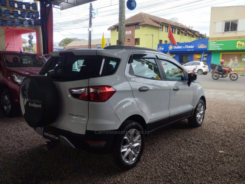 ECOSPORT 1.6 FREESTYLE 16V FLEX 4P MANUAL - 2015 - CANELA