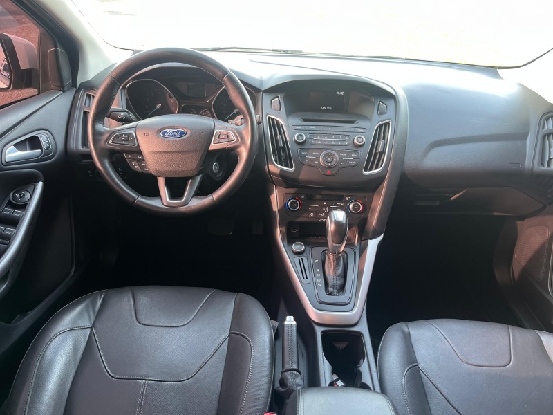 FOCUS 2.0 SE HATCH 16V FLEX 4P AUTO - 2016 - FARROUPILHA