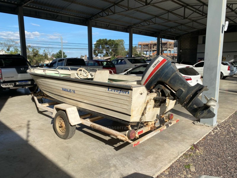 BARCO LEVEFORT MARAJO 16 - 1988 - CAXIAS DO SUL