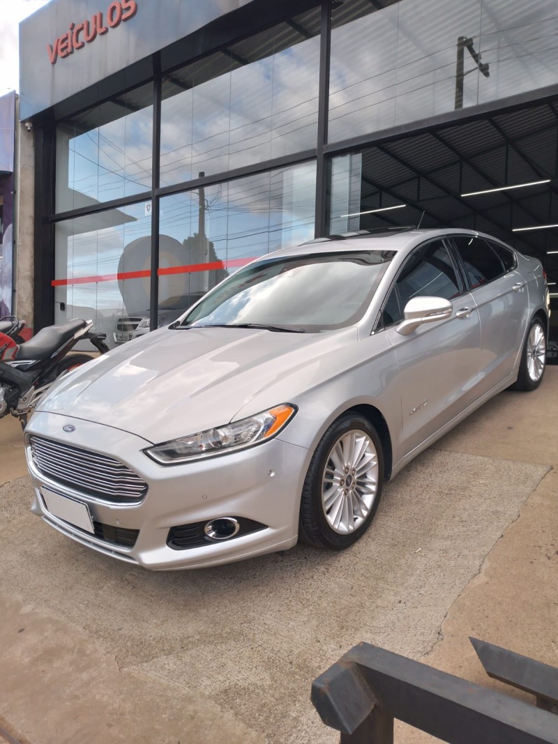 fusion 2.0 titanium 16v hibrido 4p automatico 2014 vacaria