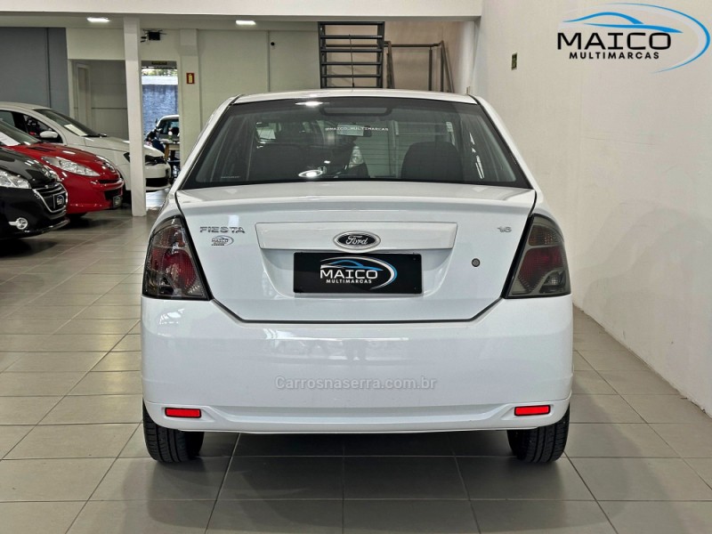 FIESTA 1.6 ROCAM SE SEDAN 8V FLEX 4P MANUAL - 2014 - NOVO HAMBURGO