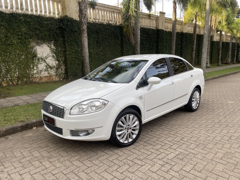 linea 1.8 absolute 16v flex 4p automatizado 2013 caxias do sul