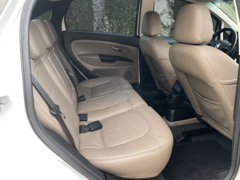 LINEA 1.8 ABSOLUTE 16V FLEX 4P AUTOMATIZADO - 2013 - CAXIAS DO SUL