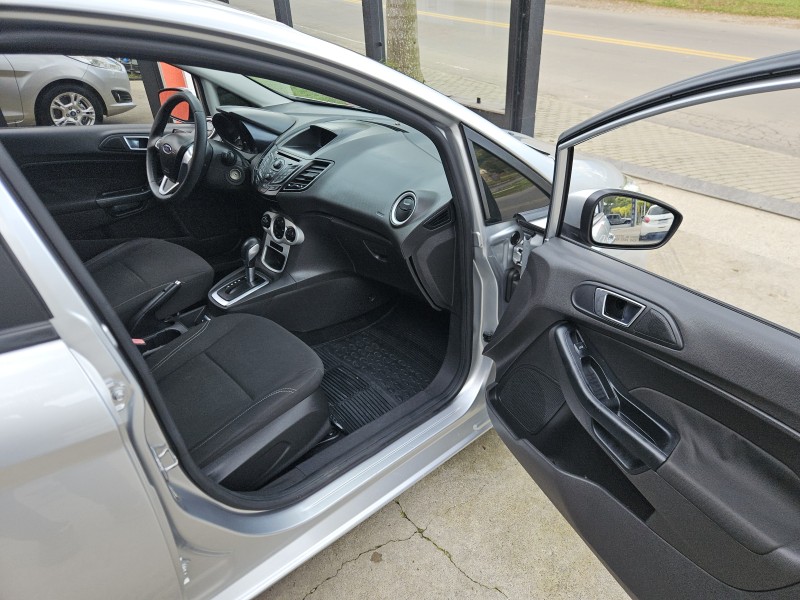 FIESTA 1.6 SE HATCH 16V FLEX 4P AUTOMÁTICO - 2014 - CAXIAS DO SUL
