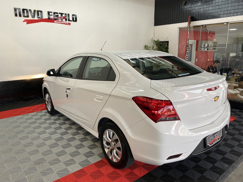 PRISMA 1.4 MPFI LT 8V FLEX 4P MANUAL - 2018 - CAXIAS DO SUL