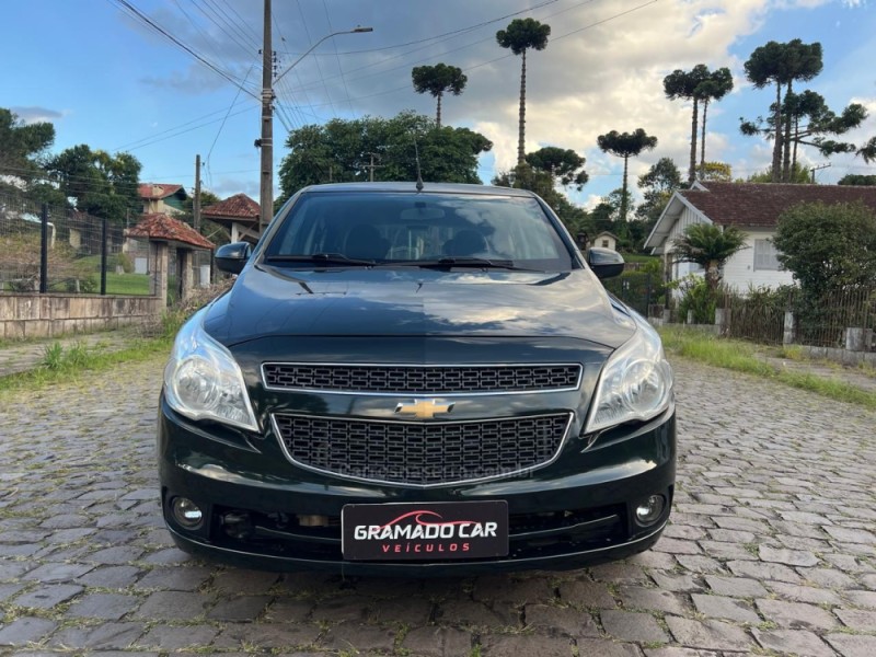 AGILE 1.4 MPFI LTZ 8V FLEX 4P MANUAL - 2011 - CANELA