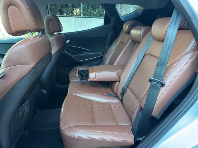 SANTA FÉ 3.3 MPFI 4X4 7 LUGARES V6 270CV GASOLINA 4P AUTOMÁTICO - 2015 - BENTO GONçALVES