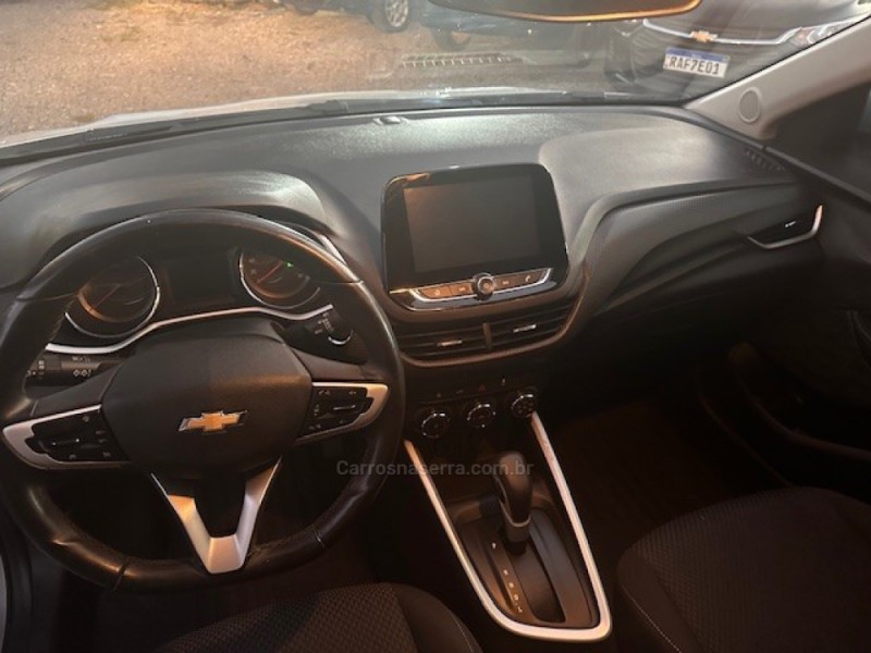 ONIX 1.0	LTZ PLUS 12V TURBO FLEX 4P AUTOMÁTICO - 2022 - CANELA